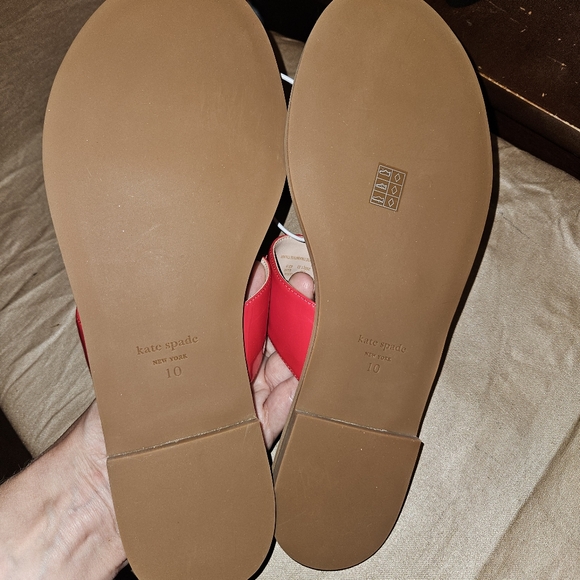 Kate Spade red patent leather sandals, women's size 10 - Picture 7 of 8